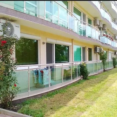 клара Burgas